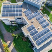 ENERGIA – Boom di fotovoltaico: +17,4% nel 2024. Italia 2° in Ue per crescita. Puntare su rinnovabili per ridurre bolletta