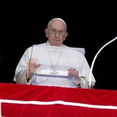 Papa Francesco “Cessi escalation guerre, ora il dialogo e la trattativa”