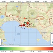 Sciame sismico ai Campi Flegrei, 150 scosse. Evacuate 35 famiglie