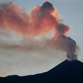 Esaurita fontana di lava sull’Etna, verso graduale riapertura aeroporto Catania