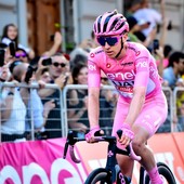 Pogacar vince anche la 16^ tappa e fa cinquina al Giro