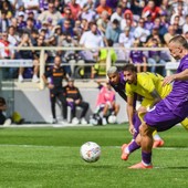 Gudmundsson ribalta la Lazio, prima vittoria per la Fiorentina