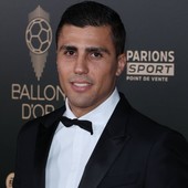 Rodri vince il Pallone d’Oro 2024