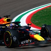 Verstappen vince a Imola davanti a Norris, terzo Leclerc