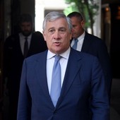 Tajani “Toti costretto a lasciare, giudici condizionano il voto”