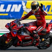 Bagnaia vince la Sprint in Indonesia, Martin cade