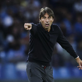 Conte “Nel mio Napoli tutti titolari, migliorare dopo Empoli”